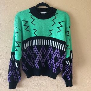 Vintage Nils Sweater Black and Green Size Lg.